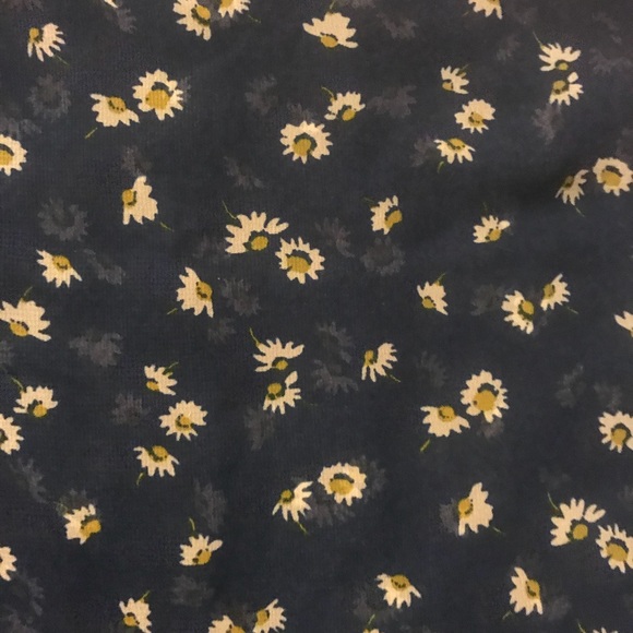 Blue flowered crop top - Picture 4 of 5